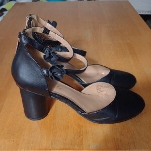Nanette Lepore Black Satin Heels
